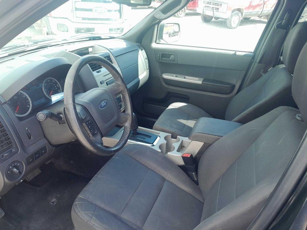 Ford Escape XLT FWD 2011