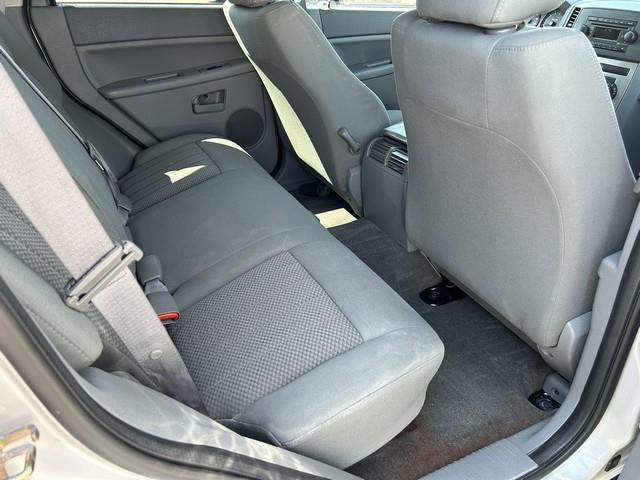 Jeep Grand Cherokee Laredo 4WD 2005