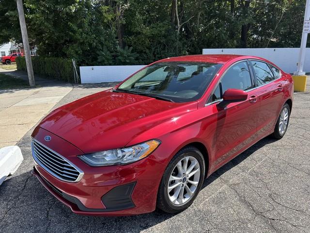 2020 Ford Fusion SE