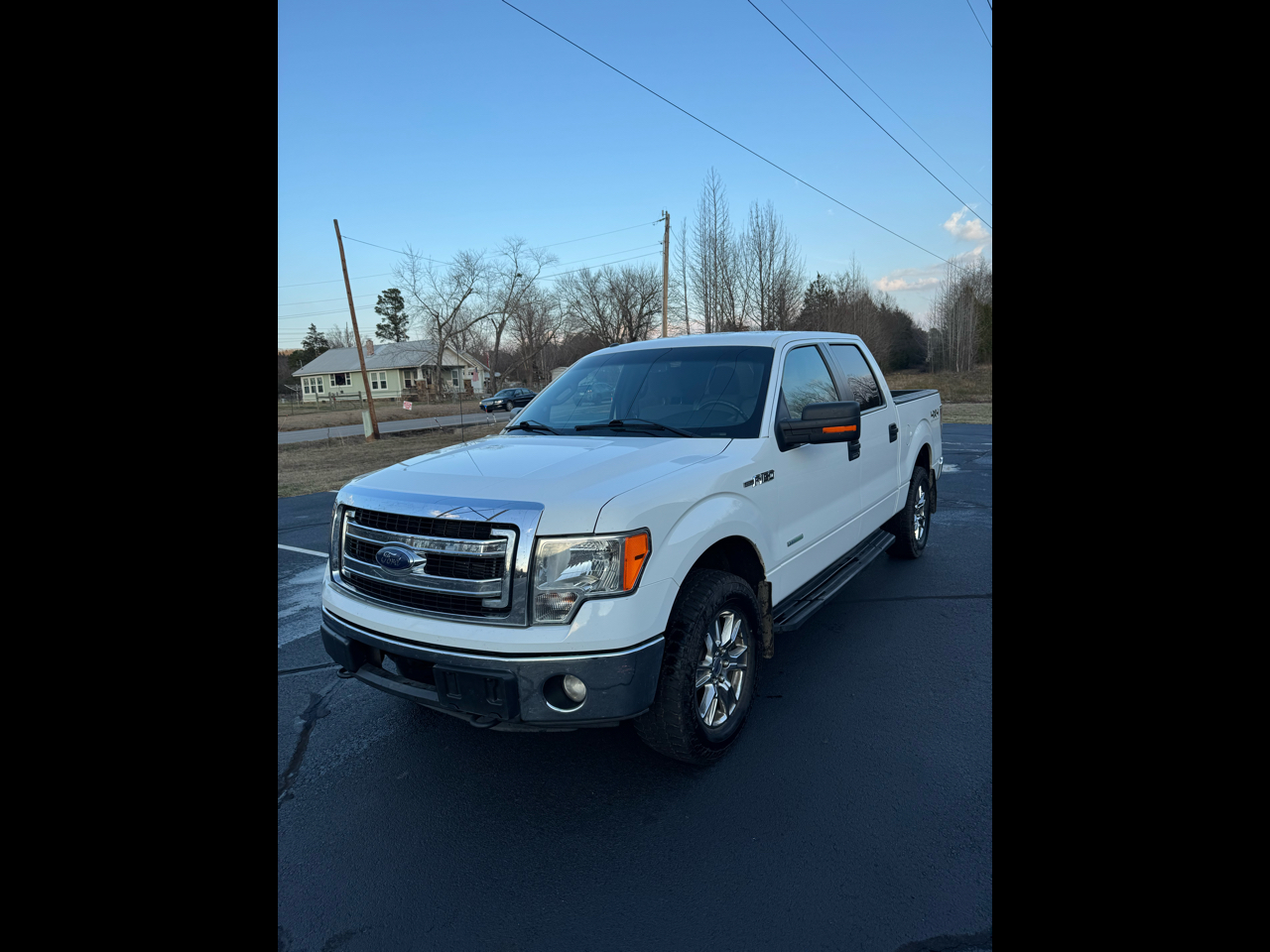 2013 Ford F-150 XL's photo