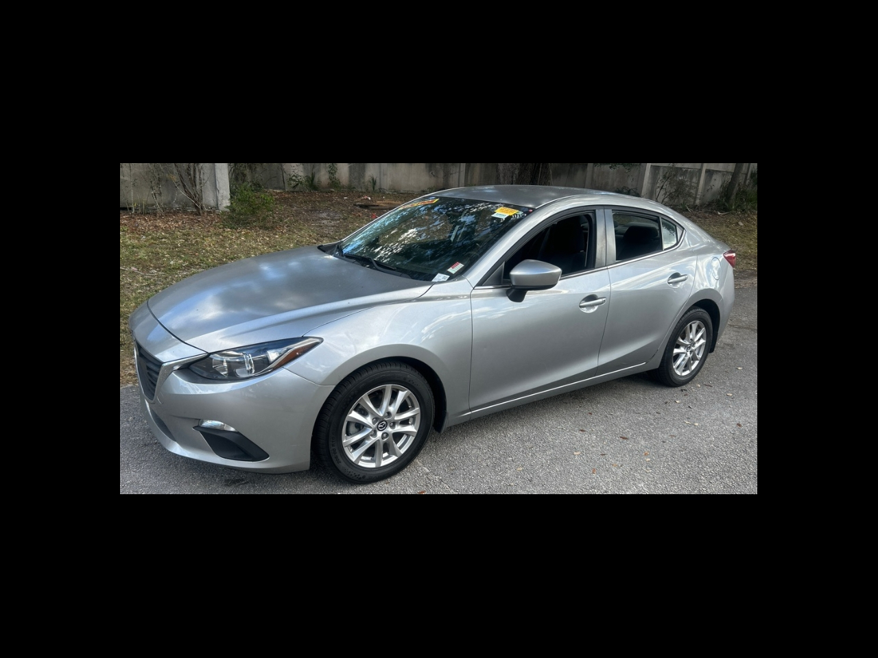2016 Mazda MAZDA3 i Sport's photo