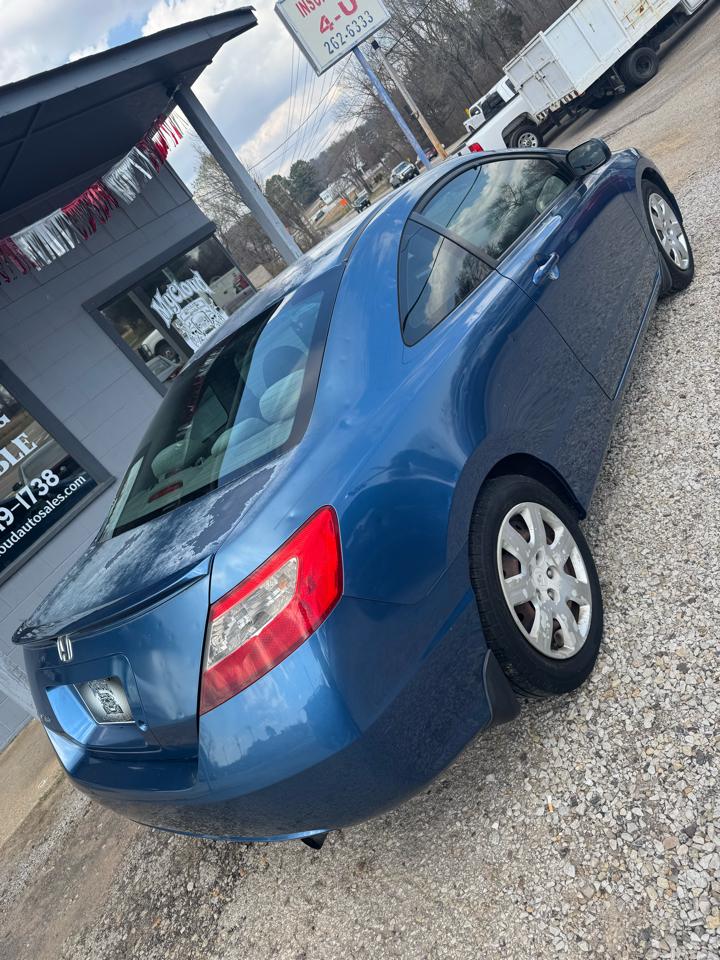 Honda Civic LX coupe 2011