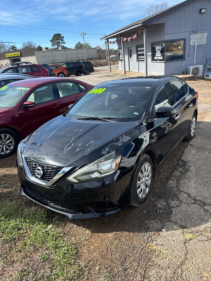 Nissan Sentra S 6MT 2017