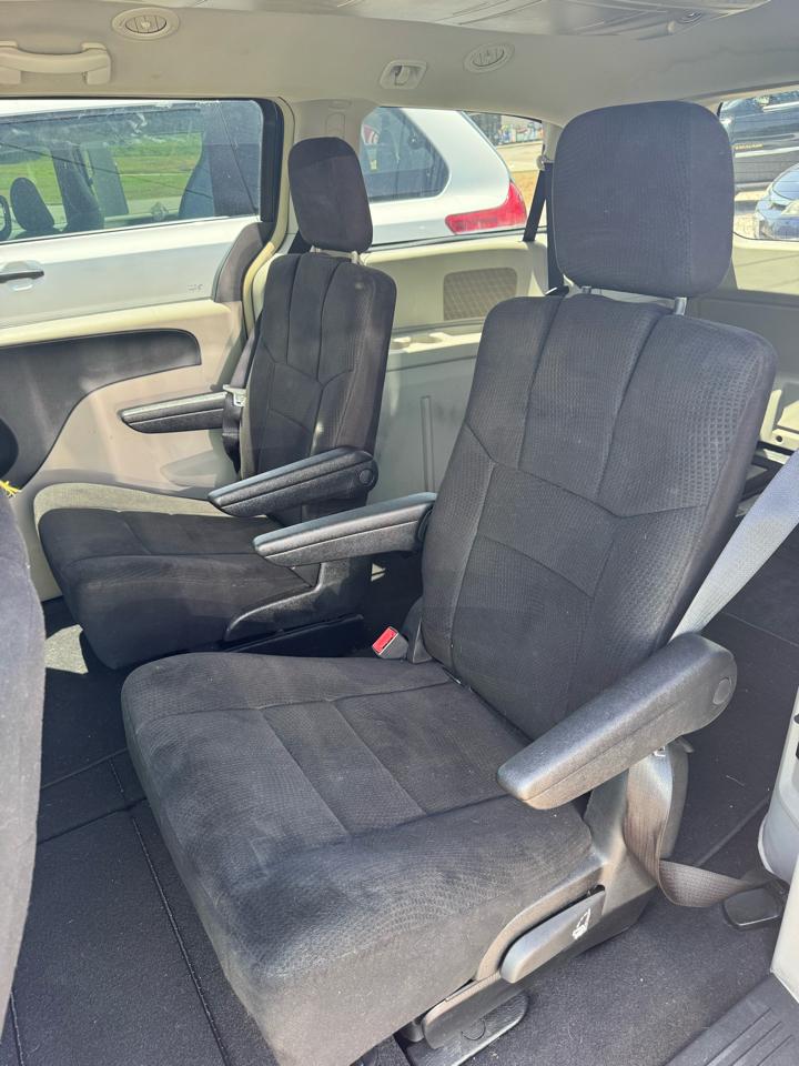 Chrysler Town & Country Touring 2012