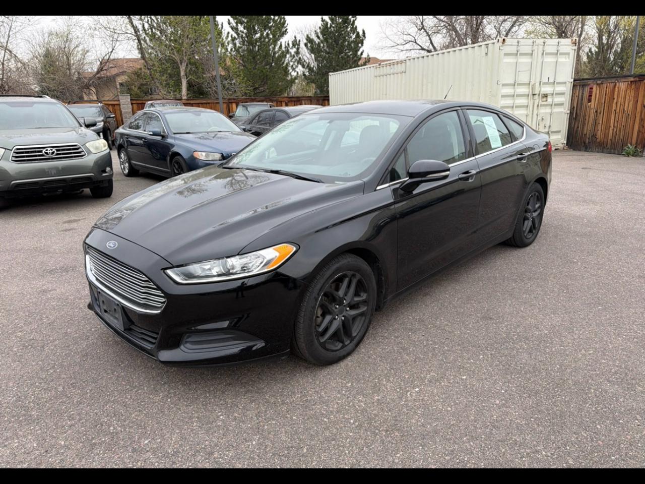 Ford Fusion SE 2016