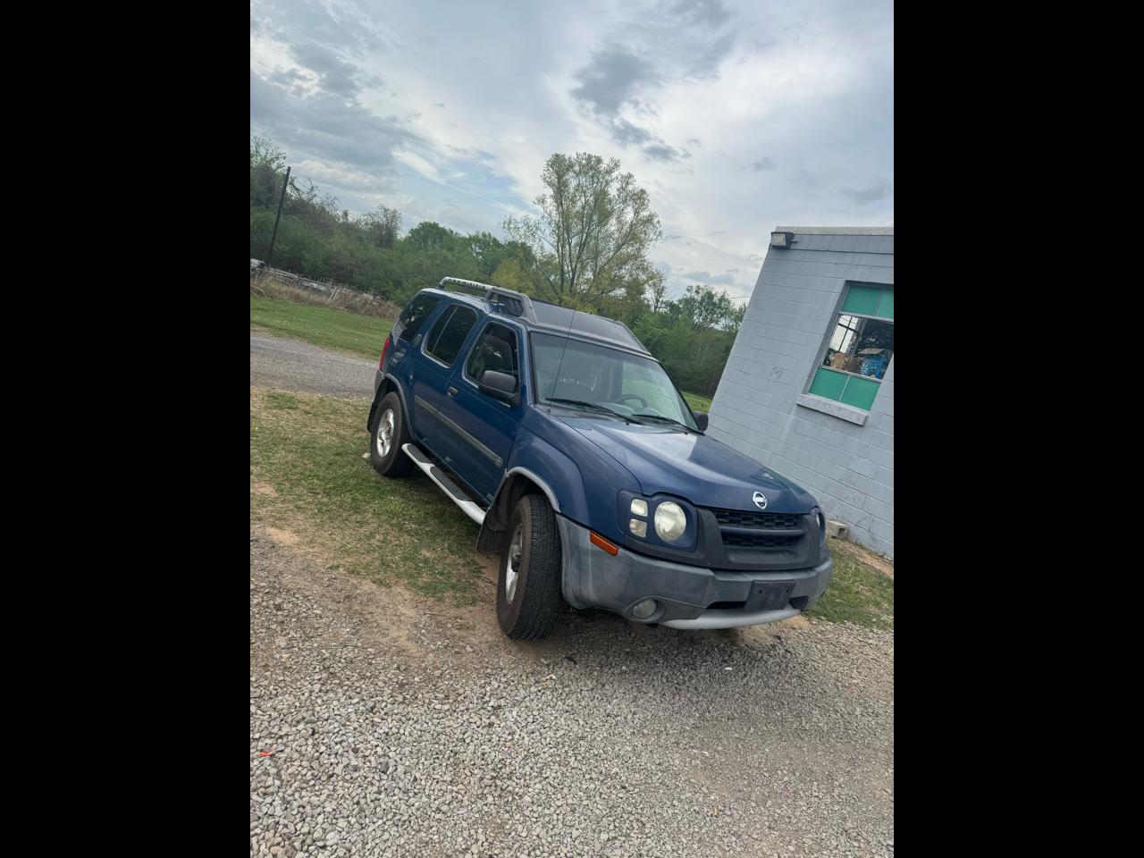 Nissan Xterra XE 4WD 2002