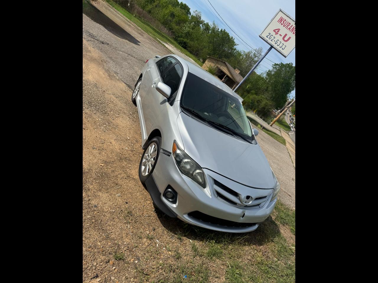 Toyota Corolla S 5-Speed MT 2013