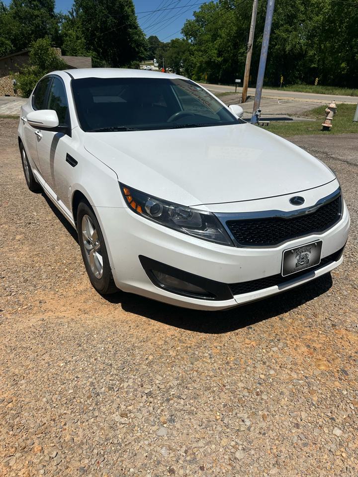 Kia Optima LX 4D Sedan 2012