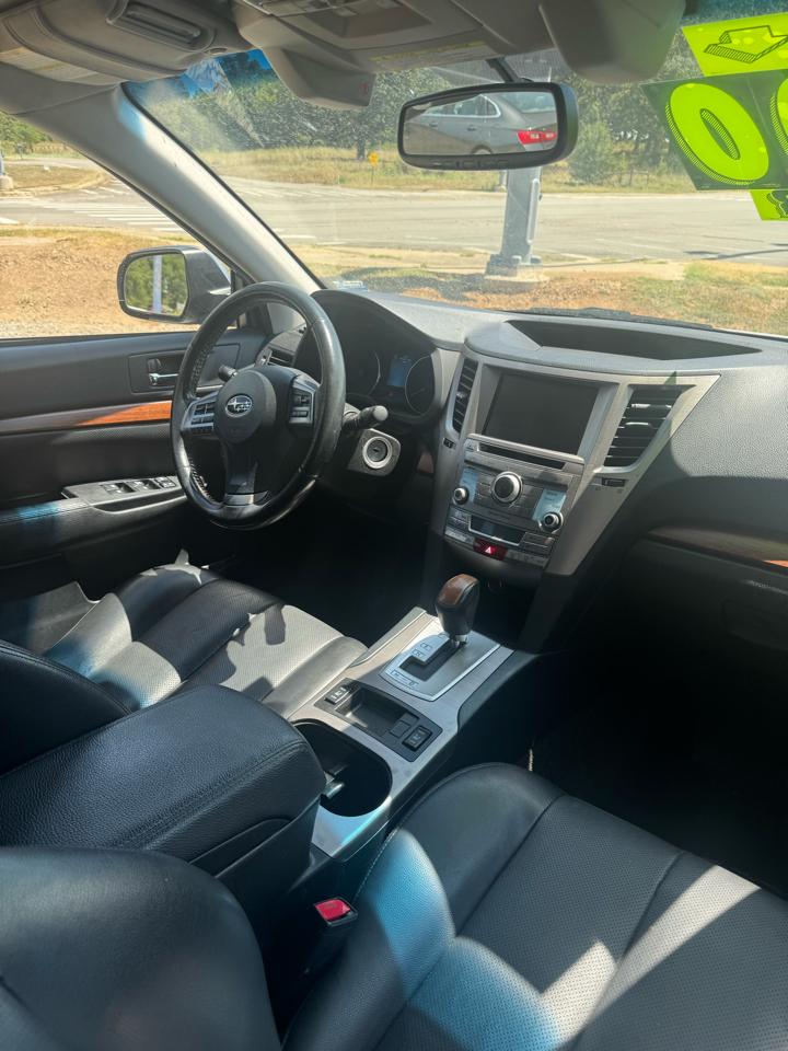 Subaru Outback 2.5i Limited 2013