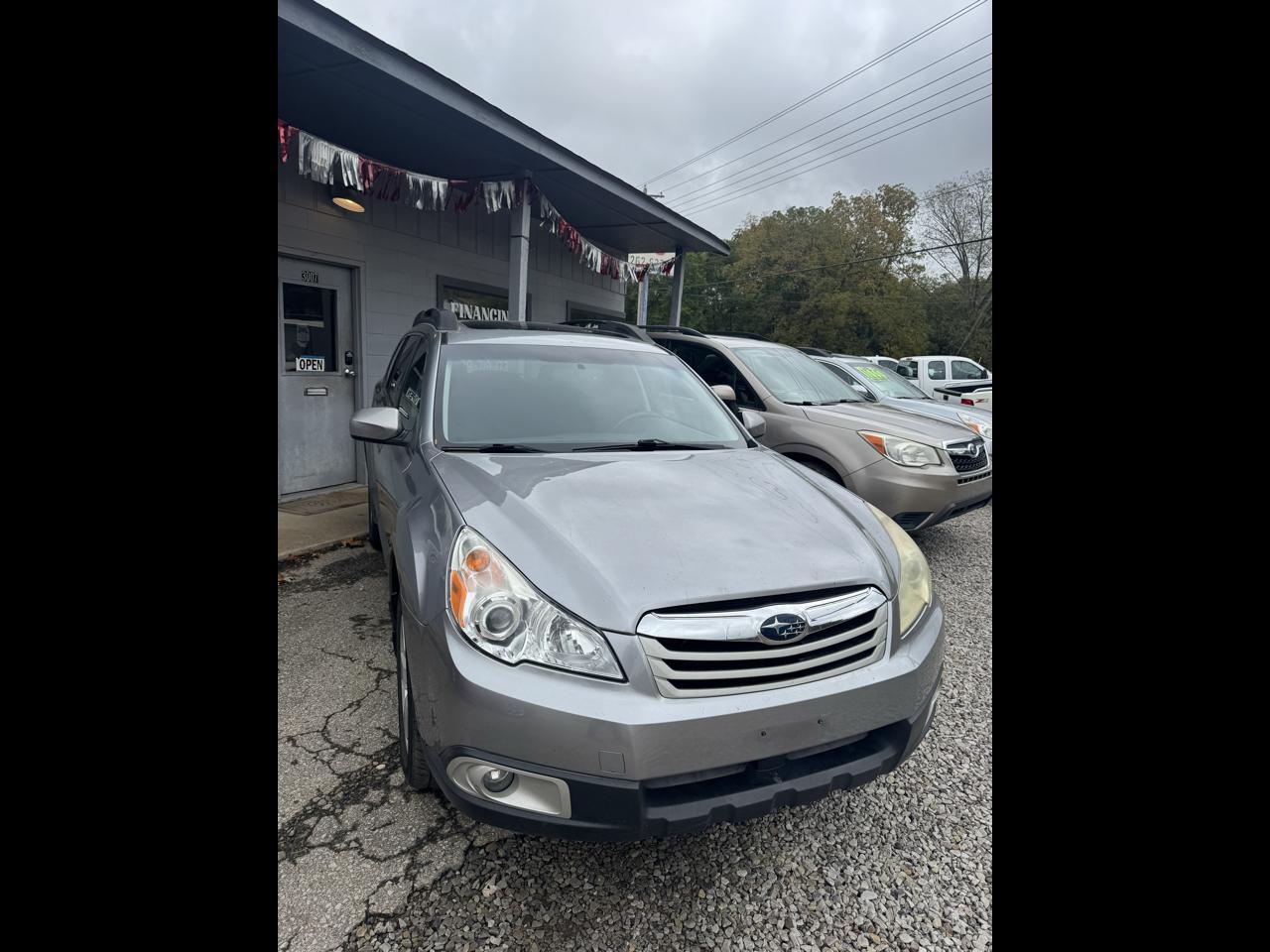 Subaru Outback 2.5i Premium 2011