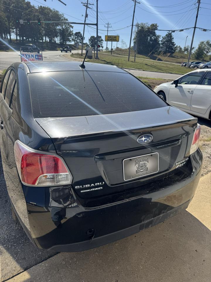 Subaru Impreza 2.0i Premium PZEV 4-Door 2015