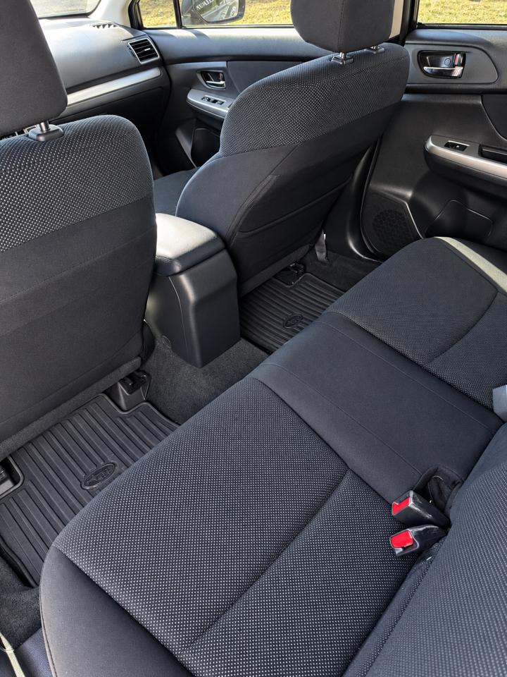 Subaru Impreza 2.0i Premium PZEV 4-Door 2015
