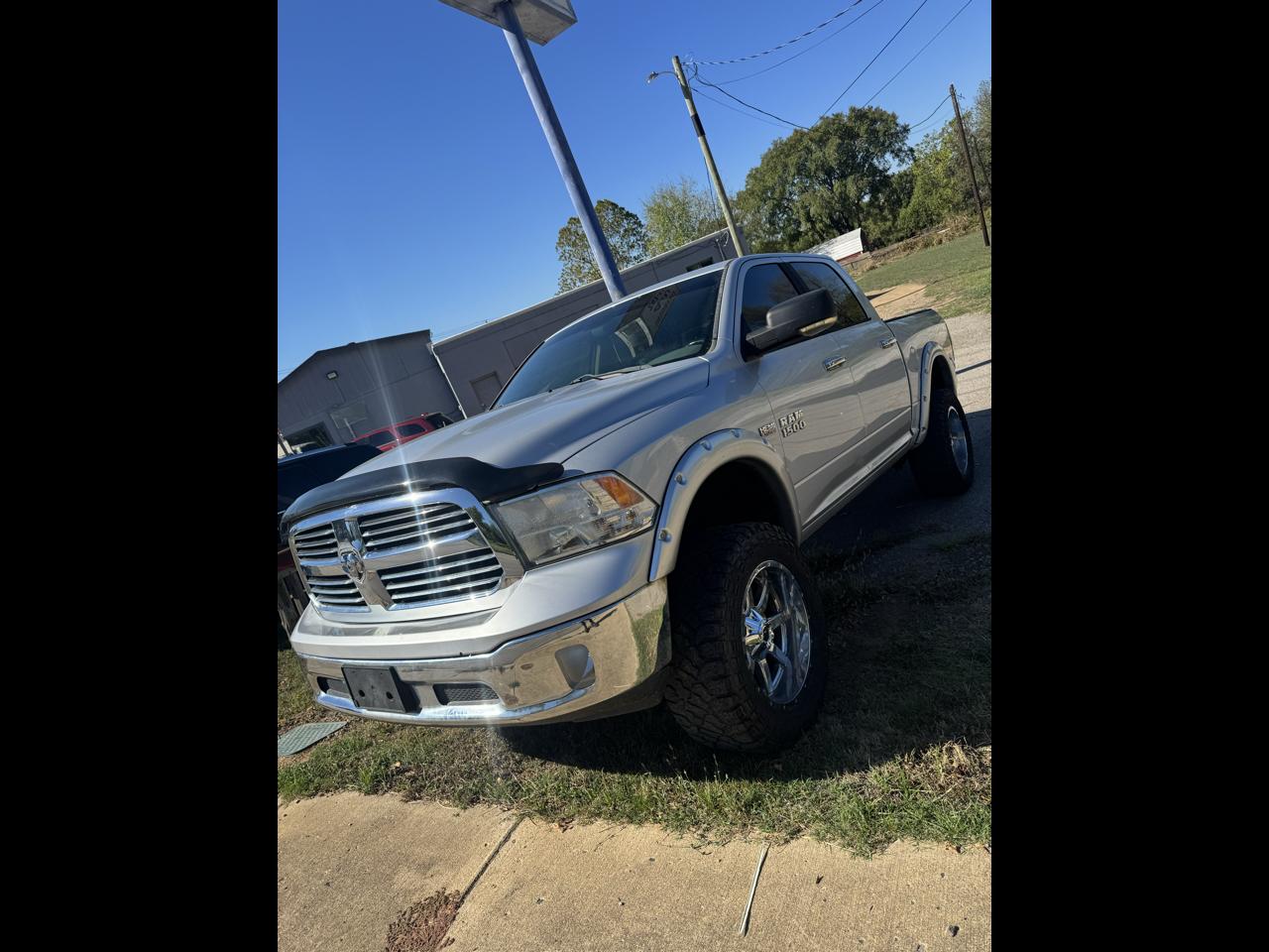 RAM 1500 Big Horn 4x4 Quad Cab 6'4" Box 2015