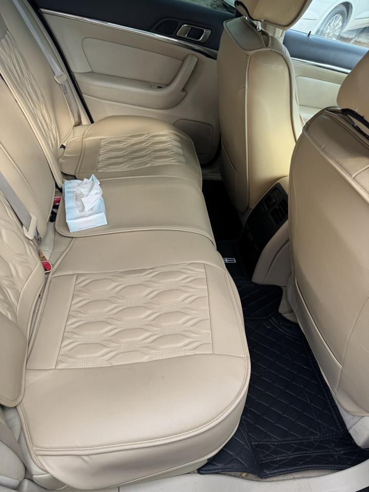 Lincoln MKS FWD 2009