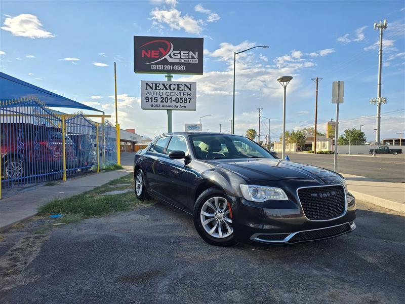 2015 Chrysler 300 Limited