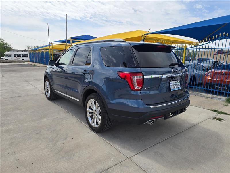 Ford Explorer XLT 4WD 2018