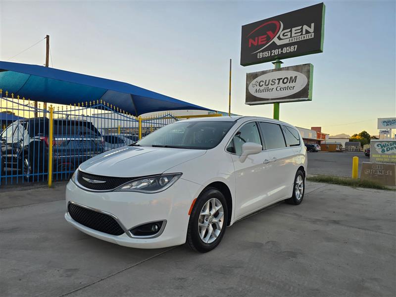 2018 Chrysler Pacifica Touring Plus