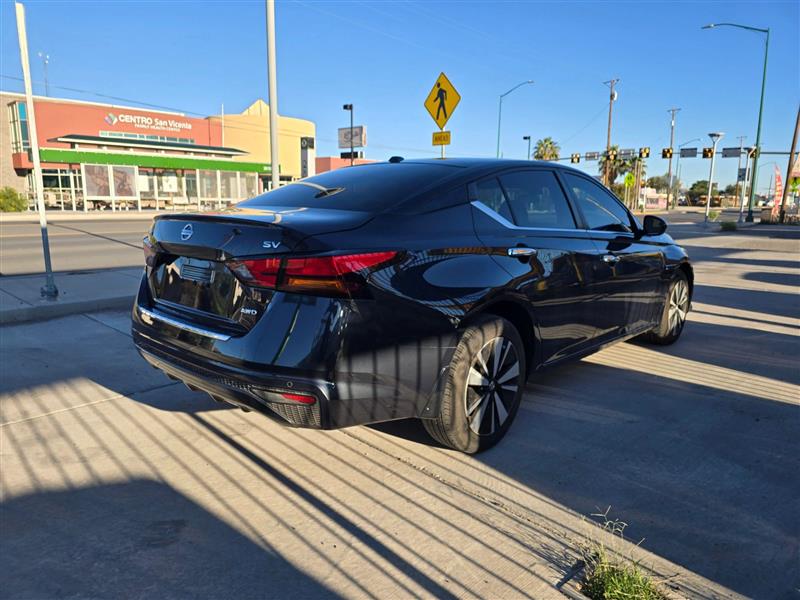 Nissan Altima 2.5 SV AWD 2022 Nissan Altima 2.5 SV AWD 2022
