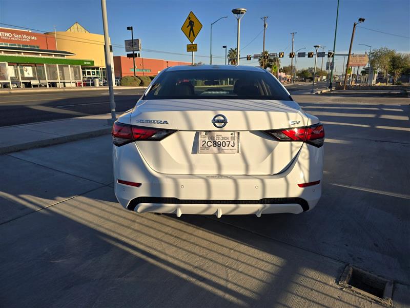 Nissan Sentra SV 2021