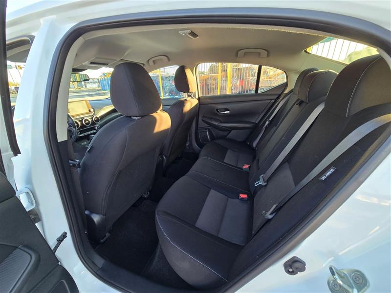 Nissan Sentra SV 2021