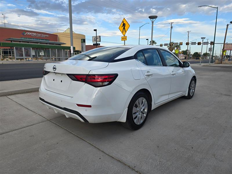 Nissan Sentra S 2020