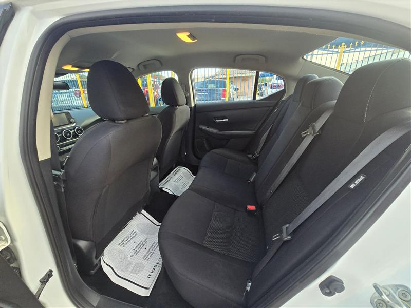 Nissan Sentra S 2020