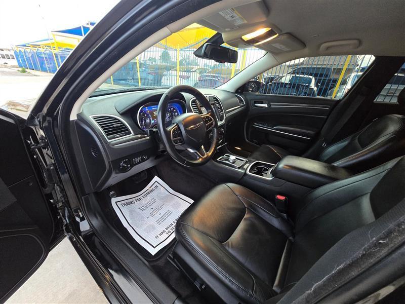 Chrysler 300 Touring 2019