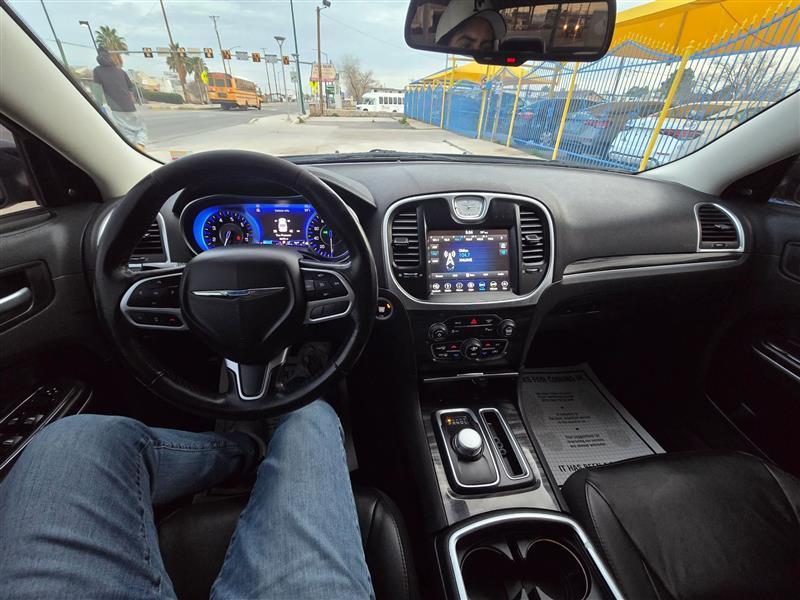 Chrysler 300 Touring 2019