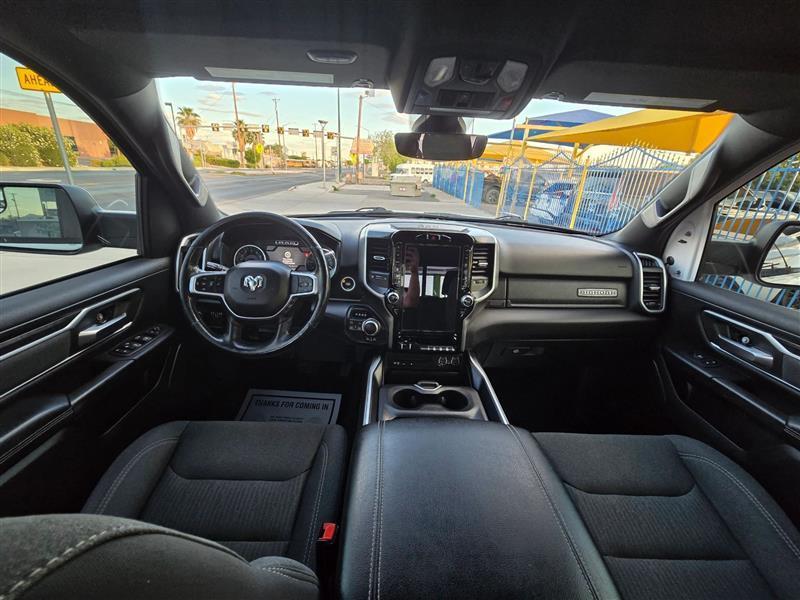 RAM 1500 Big Horn Crew Cab SWB 4WD 2019