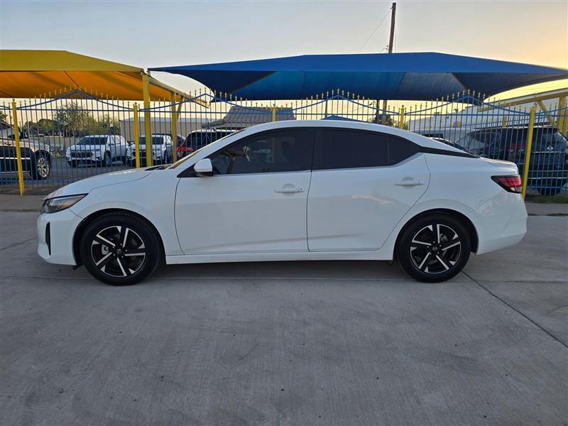 Nissan Sentra SV 2024
