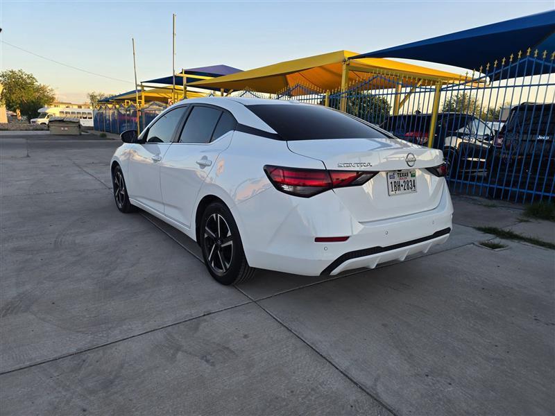 Nissan Sentra SV 2024