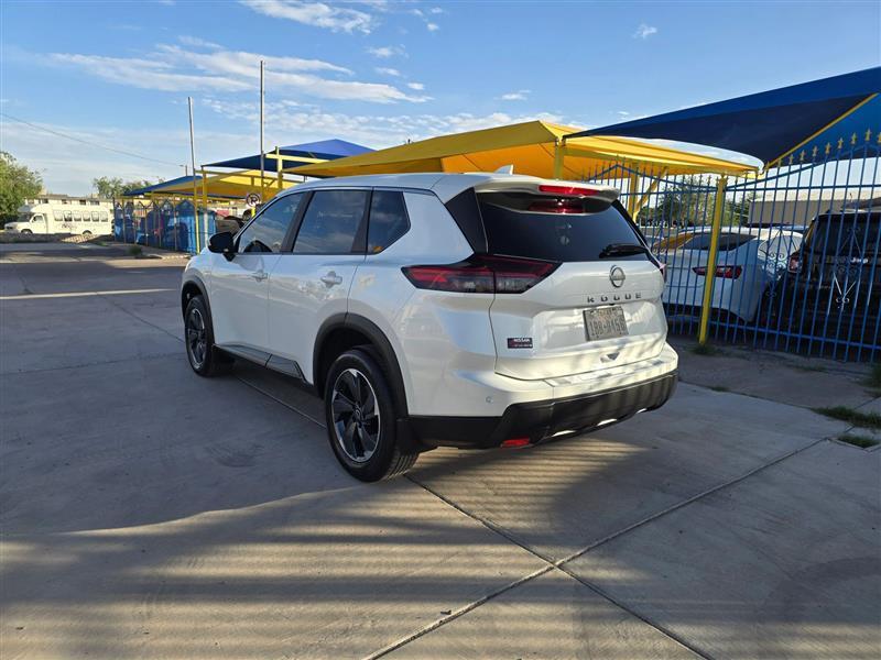Nissan Rogue SV 2025