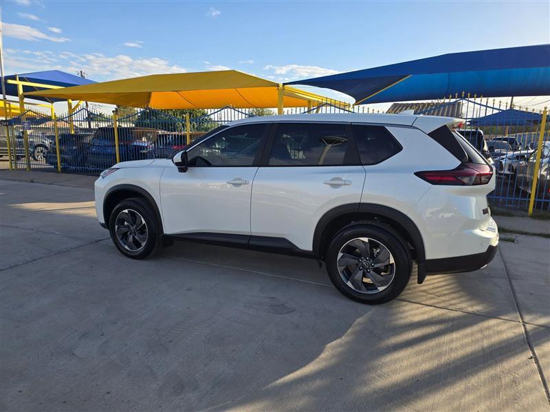 Nissan Rogue SV 2025