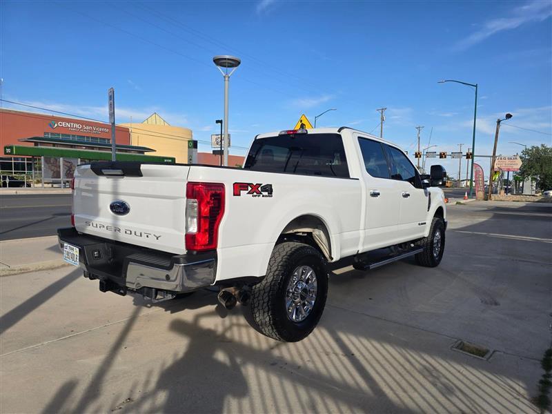 Ford F-250 SD XLT Crew Cab 4WD 2019