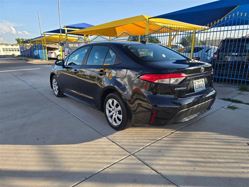 Toyota Corolla LE 2021