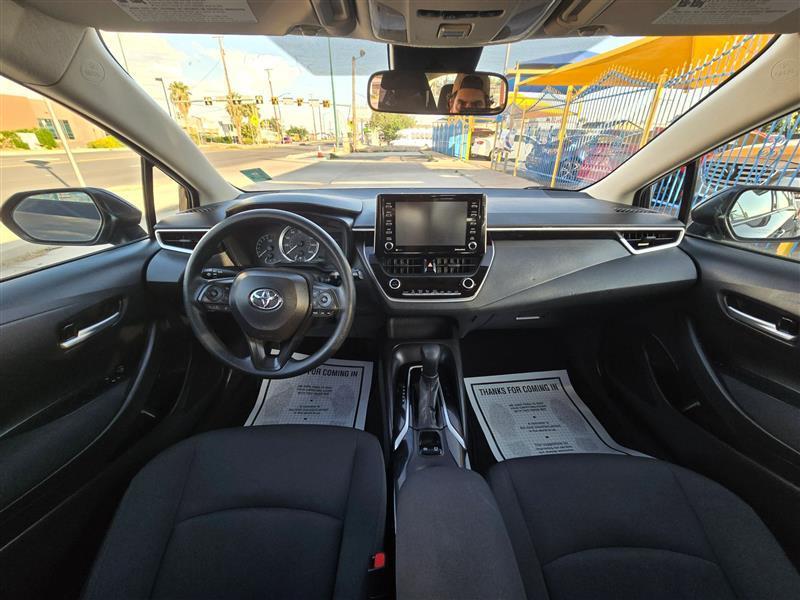 Toyota Corolla LE 2021