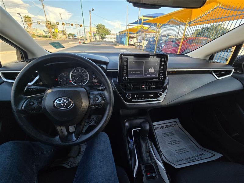 Toyota Corolla LE 2021