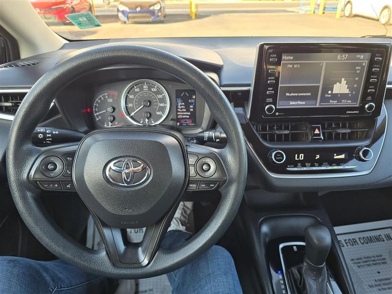 Toyota Corolla LE 2021