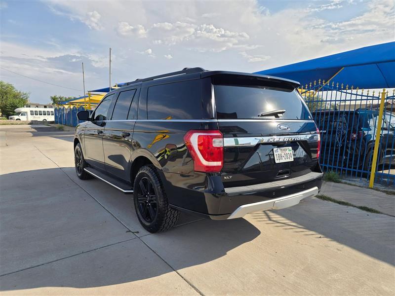 Ford Expedition MAX XLT 4WD 2020