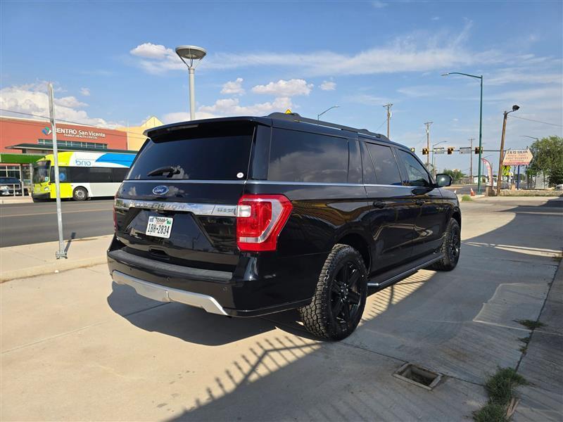 Ford Expedition MAX XLT 4WD 2020