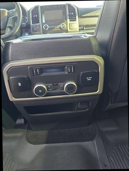 Ford Expedition MAX XLT 4WD 2020