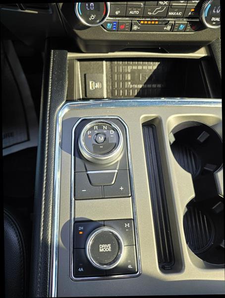 Ford Expedition MAX XLT 4WD 2020