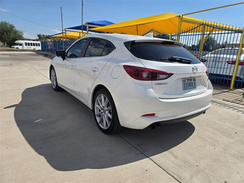 Mazda MAZDA3 s Grand Touring AT 5-Door 2017