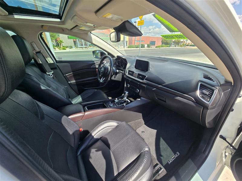 Mazda MAZDA3 s Grand Touring AT 5-Door 2017