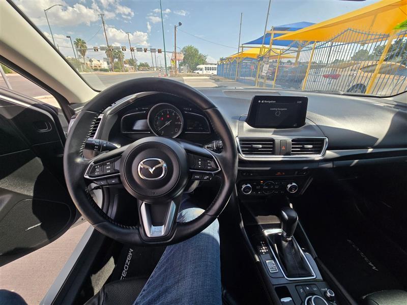 Mazda MAZDA3 s Grand Touring AT 5-Door 2017
