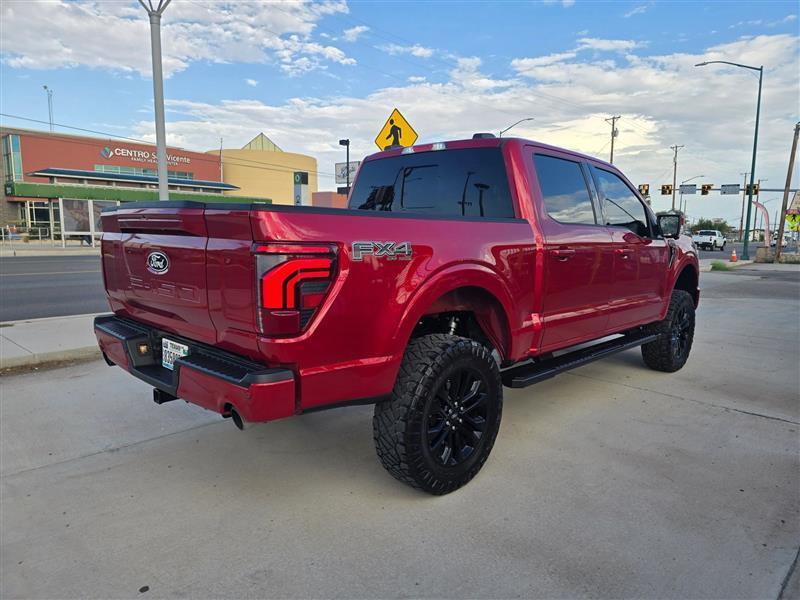 Ford F-150 Lariat SuperCrew 4WD 2024