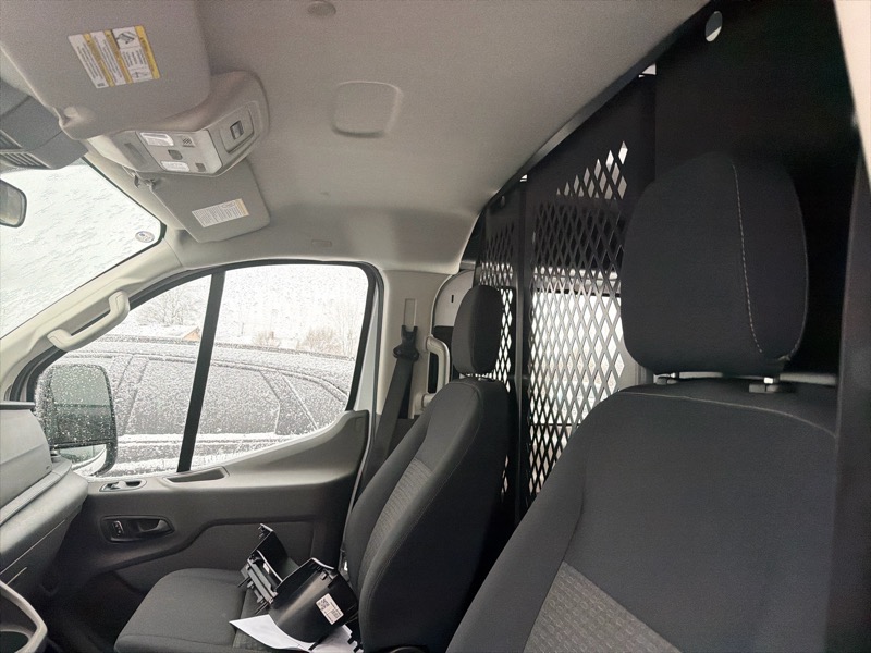 Ford Transit 250 Van High Roof w/Sliding Pass. 148-in. WB 2024