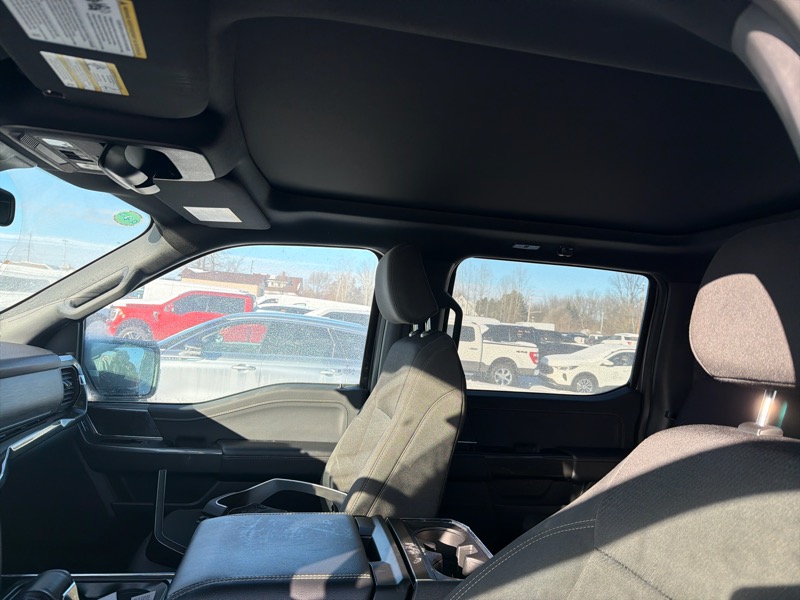 Ford F-150 XLT SuperCrew 5.5-ft. Bed 4WD 2023