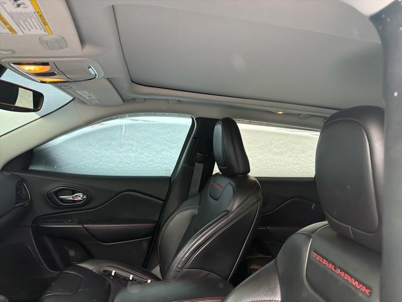 Jeep Cherokee Trailhawk 4WD 2021