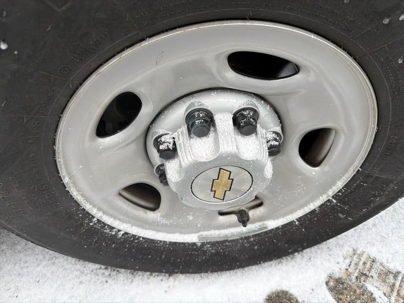 Chevrolet Express 2500 Cargo 2024